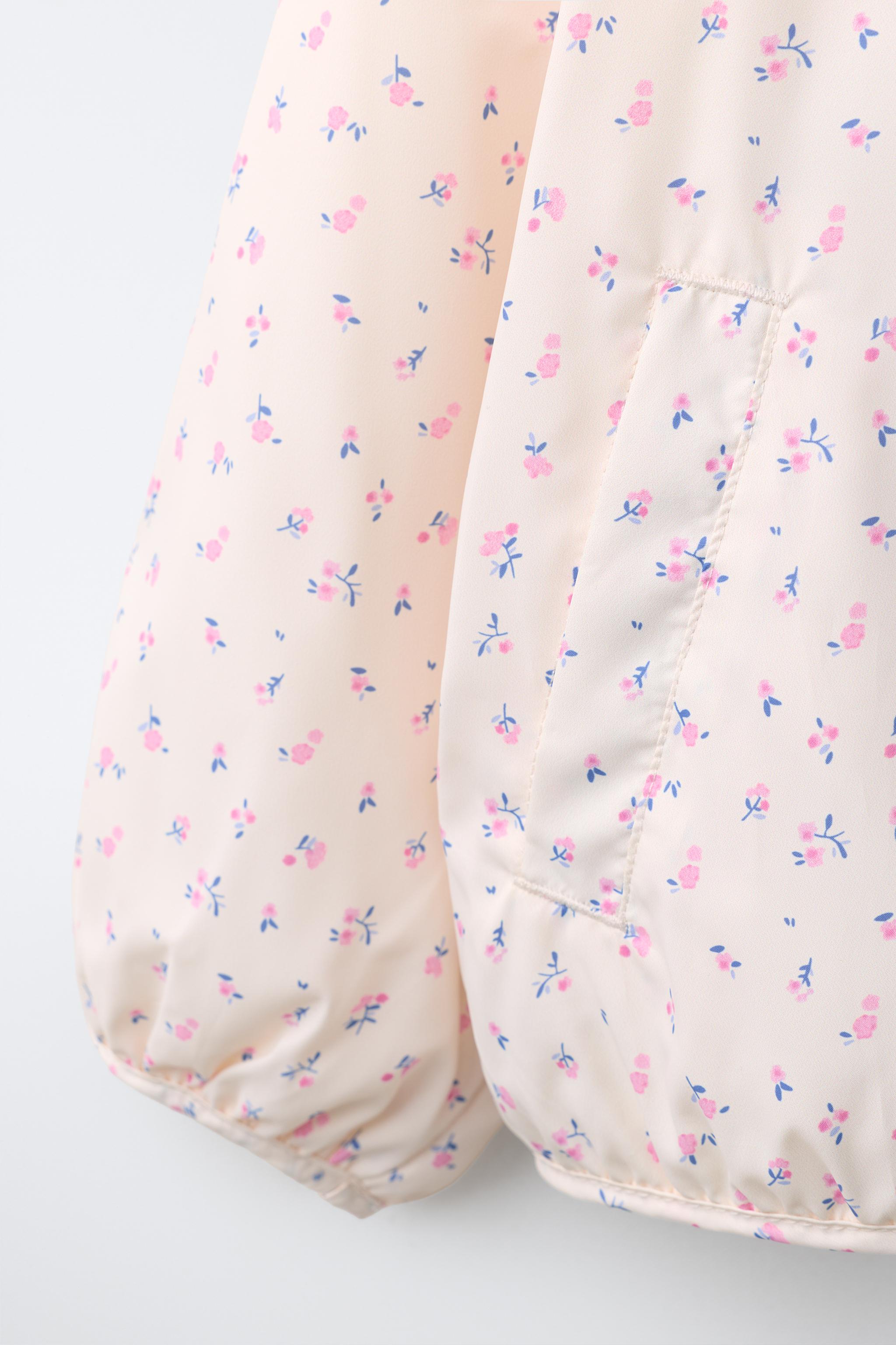 WATER REPELLENT LIGHTWEIGHT FLORAL RAINCOAT